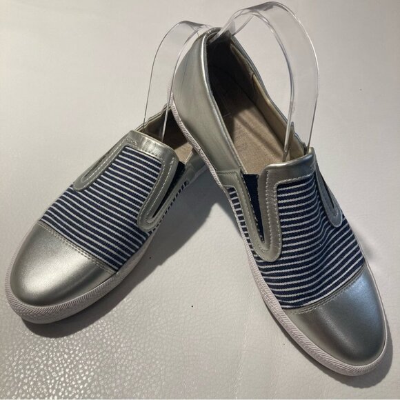 GEOX Sz 10 Plimsolls Glyo Silver Canvass Slip On Loafers Flats - Picture 1 of 11